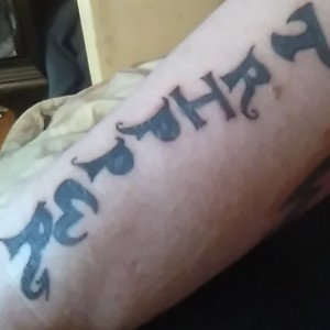I_sit_and_write