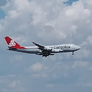747 flying high