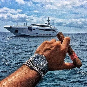 Look_at_My_Wrist⌚📿💎_