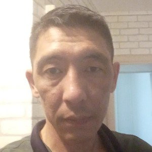 снег
