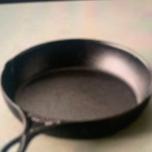 cast iron skillet 