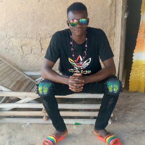 MC ljeune feat Lil black 