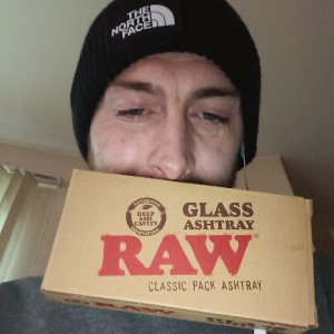 raw ashtray 