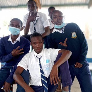 buruklyn_boyz_ft_younglouie58_cellie_visualiser_31182
