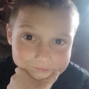 Дима Ответь на Батл и поставьте мне много лайков