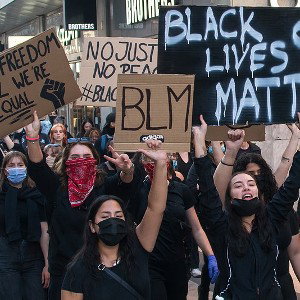 (E)Black Lives -by B'E-z featuring Juan Rhymez (Produced by Juan Rhymez & One Mic Empowerment)
