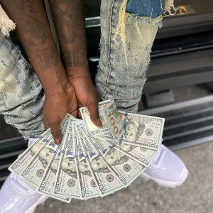 Look am rich