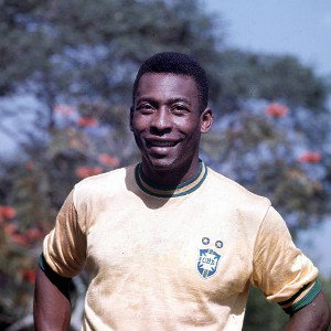 hommage au roi 👑 pelé 🕊