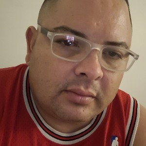 Escucha te esto yo soy el Guerrero el invencible practico yo soy cuando estoy llena batalla hazme frente y vente para la