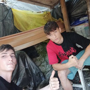 roman dolaru ce da zi de zi cu zaru