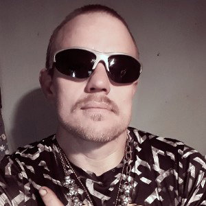 C.L.B.F.M.MUSIC-bradwick parker just playing around with some freestyles