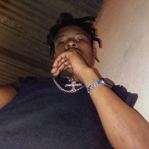 AM HER KING...Feat MANGOD ☑️✨