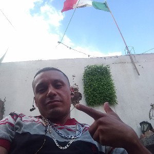 hasta la muerte lo escupia