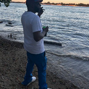 Catch A Vibe 