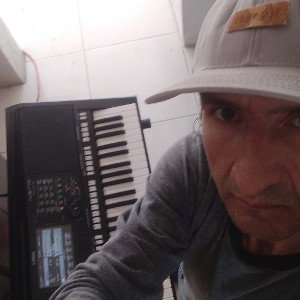 Mmry Moises zuñiga flores moz82yeremy@gmail.com