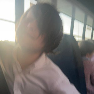 Theo is on da bus