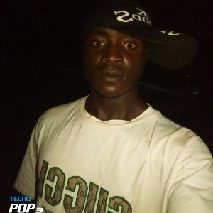 Flamzi tout en noir 
