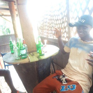 le rappeur flamzi - cest jamais assez  2024-06-13 10_49