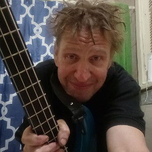 I DON'T TALK.  MY GUITAR DOES THE TALKING FOR ME!!!!!!!