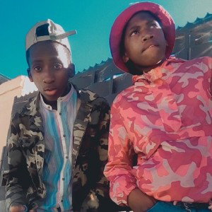 Simthembile - UMAMA ( FT SilverStar )
