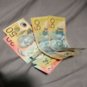 money and Mollah 