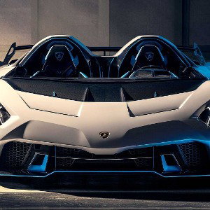 j'arrive en Lamborghini