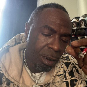 CrysumtimesL️BGang