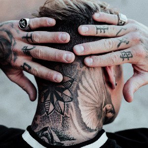 TATOOS ALL OVER MY BODY MADE A DEAL WITH DA DEVIL[R/¢H|£ FT SOUL