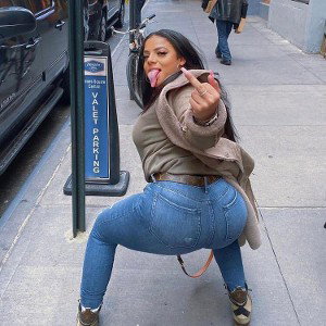 "Bend dat ass ova"