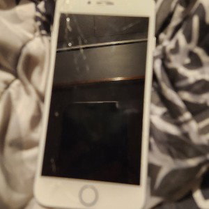 broken heart broken phone