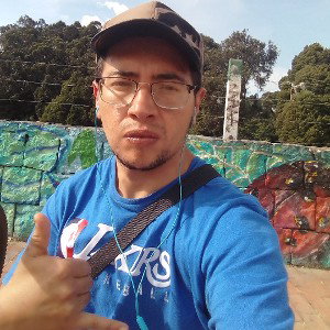 ENTRE GUIONES