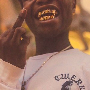 Gold (18:04:47)