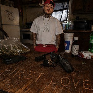 FIRST LOVE 