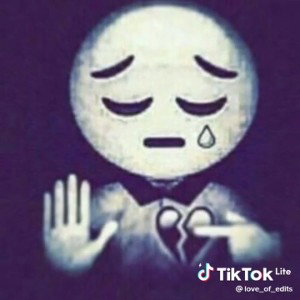 Broken 💔😪