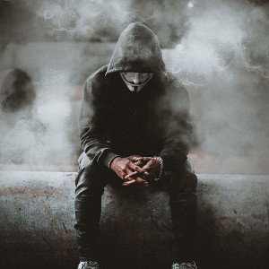 sombre 