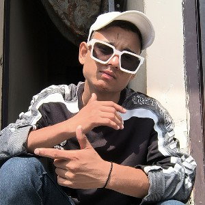  V M X and new song 