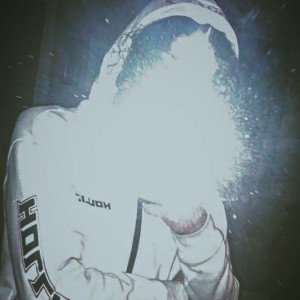 PLUG TALK FREESTYLE- prod. by Dave (MP3)