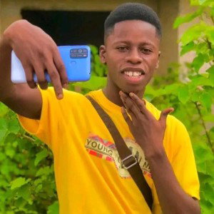 Hustle Ft Senior HeavyD x Kofi Whayo x K.D x Conflict [Prod by Klasmix]