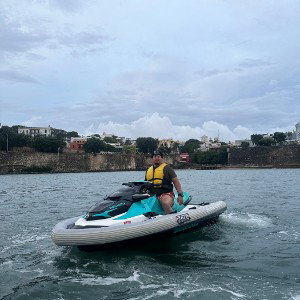 Zoom Alone