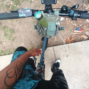 honchotwotymez-_chasin money_-