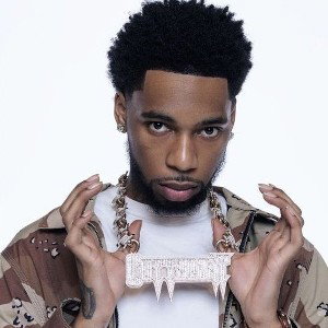 cheated lies fuck that bitch we just had to split
Stomach churning like butter oh I felt so sick
tucking 6 feet under sm