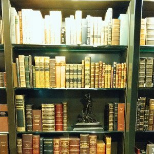 BOOK O'  REVS