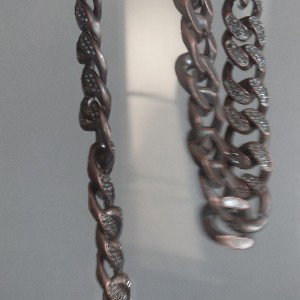she feels like me when she put my chains up