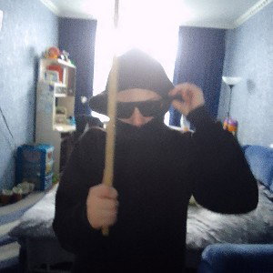 не буду бегать за тобою