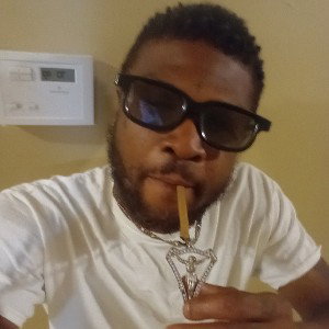 I want see you shake that ass for these hardbandz