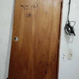 la puerta cabrona