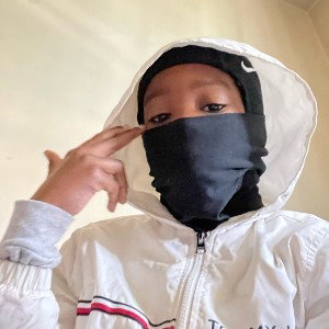 blicky on my side