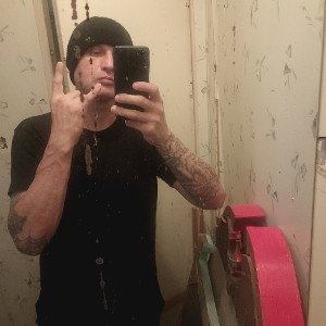 Aaron Holcomb is my name