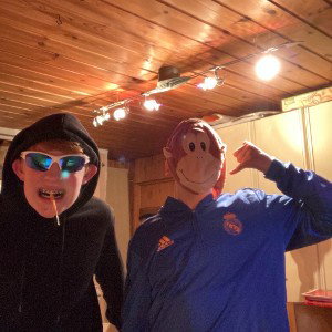 Affensex im Jugendknast