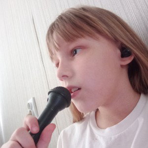 жизнь трудна 